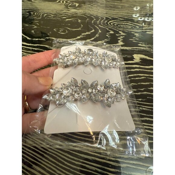 2 pc Elegant Crystal Bridal Hair Clip Shrapnel Glittery Leaf Design Suitable new - Picture 12 of 12